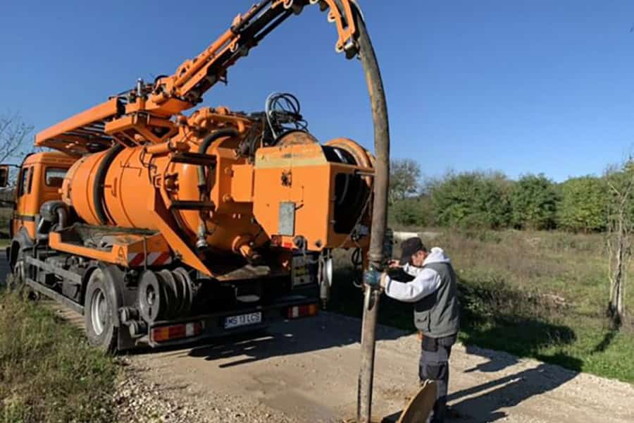 Desfundare canalizare in Targu Mures Desfundare canalizare in Targu Mures