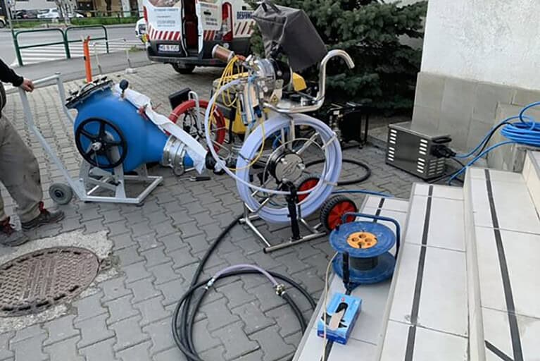 Lucrare de reabilitare canalizare in Cluj 3 Lucrare de reabilitare canalizare in Cluj