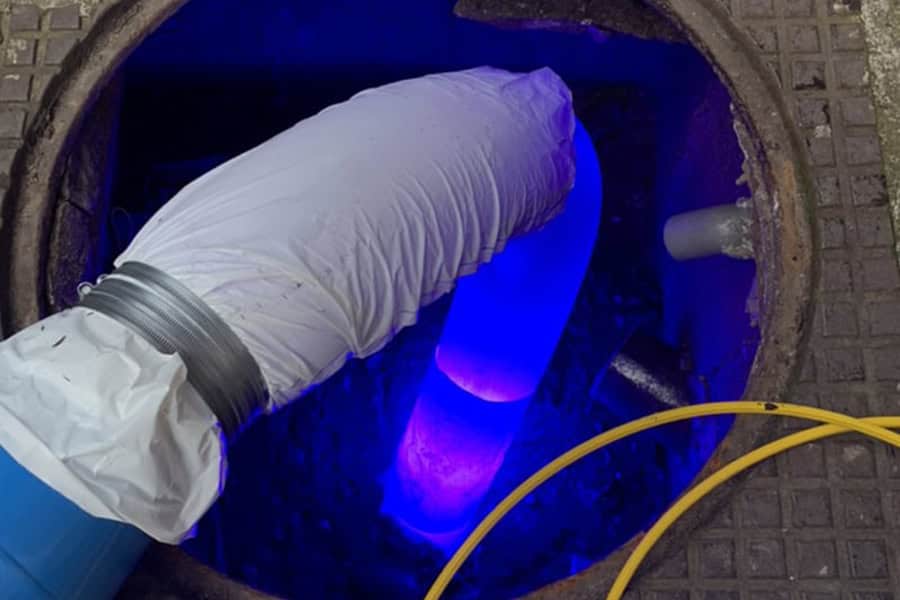 Reparatii Conducte Canalizare UV BlueLight 345 Reparatii Conducte Canalizare UV BlueLight
